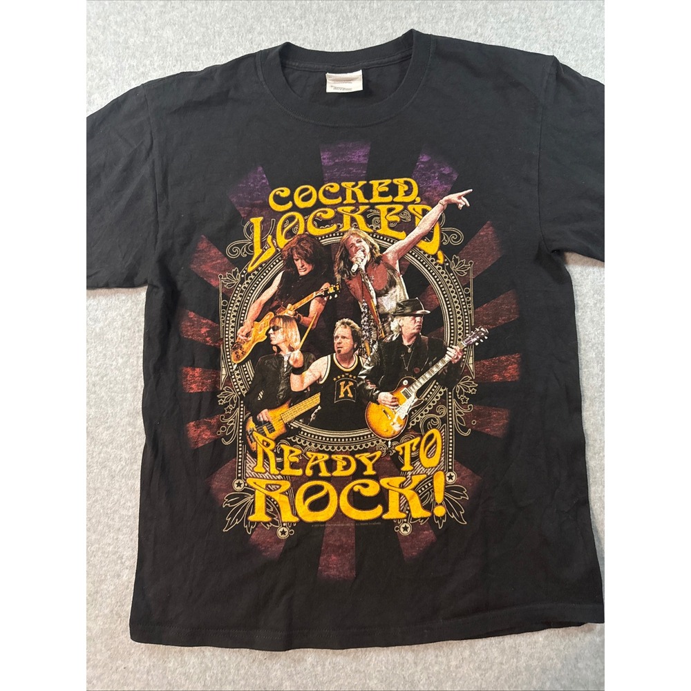 Aerosmith Cocked Locked Ready to Rock 2010 Tour T-Shirt Mens Medium Hanes Black